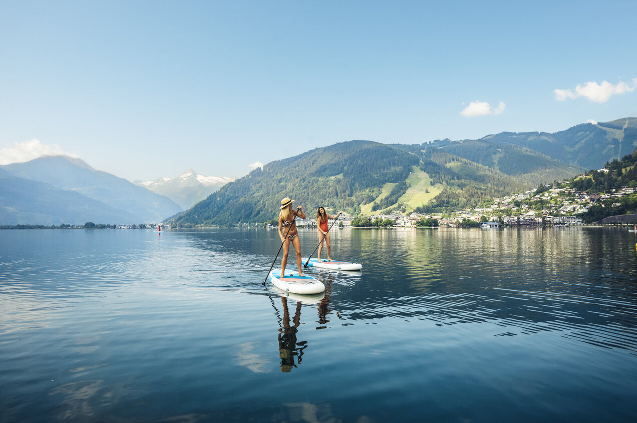 SUP_am_Zeller_See__c__Zell_am_See-Kaprun_Tourismus_medium
